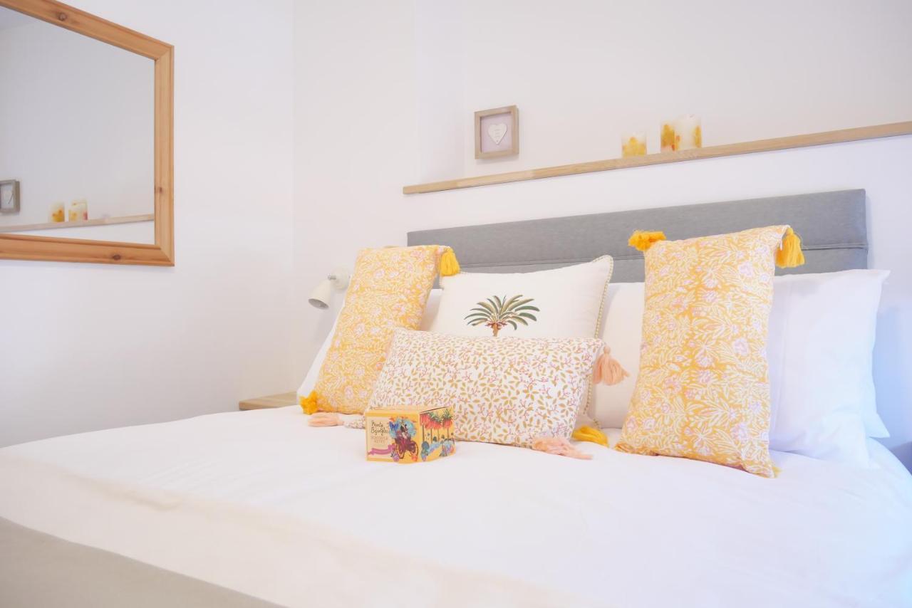 Sunset View, 2 Bedrooms In The Heart Of Holt With Parking Exterior foto